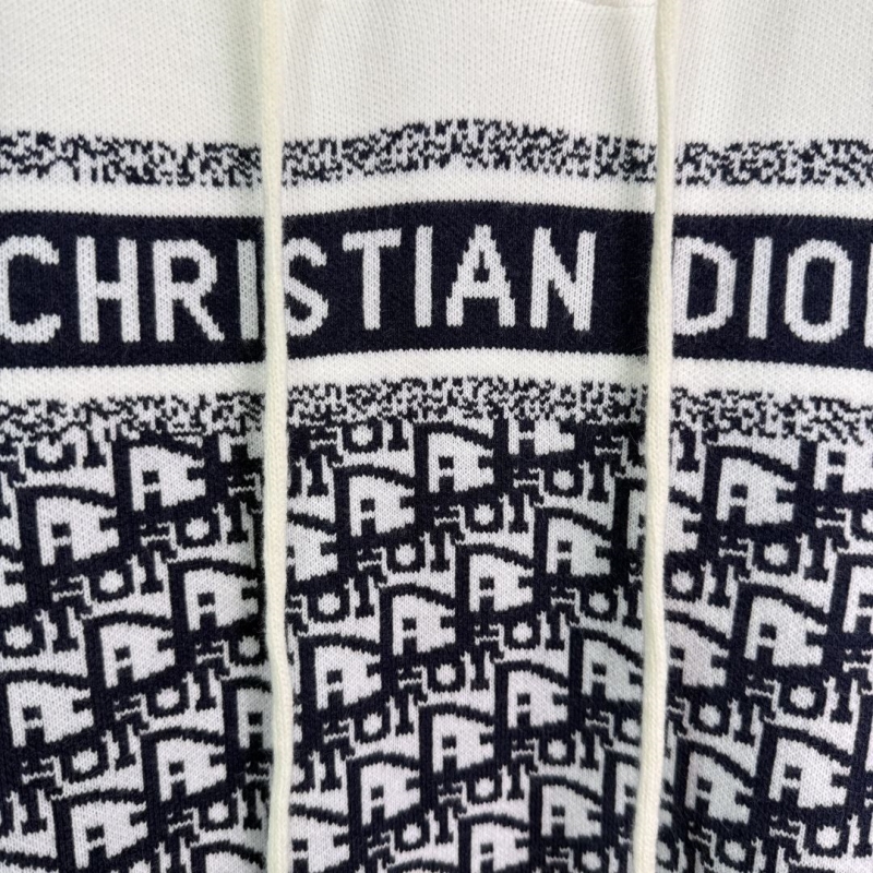 chr1st1an D10r sweaters